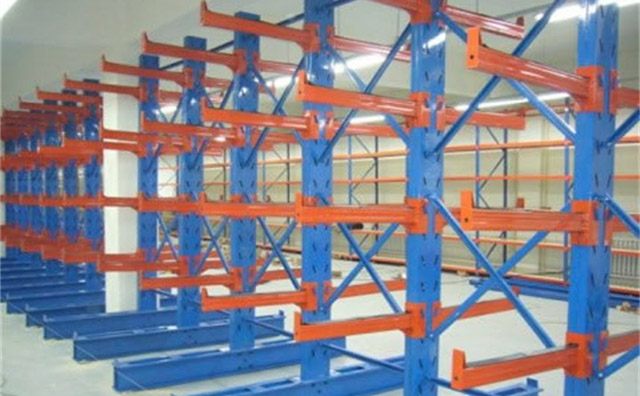 倉庫懸臂貨架