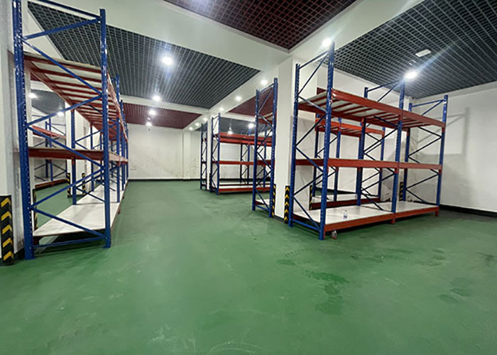 倉(cāng)儲(chǔ)貨架定做