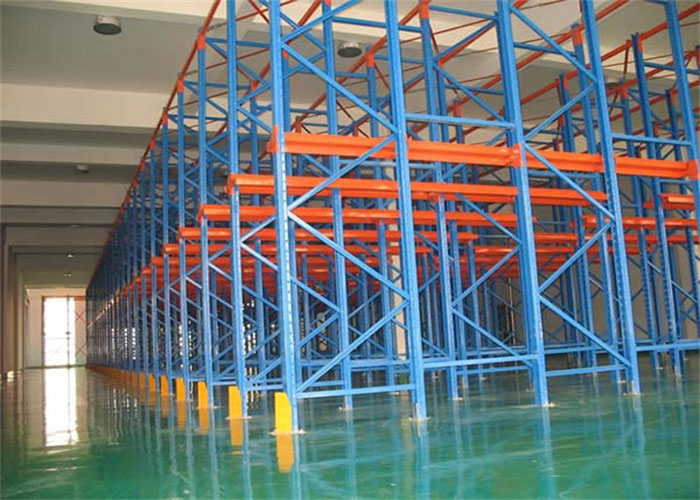 倉(cāng)儲(chǔ)重型貨架