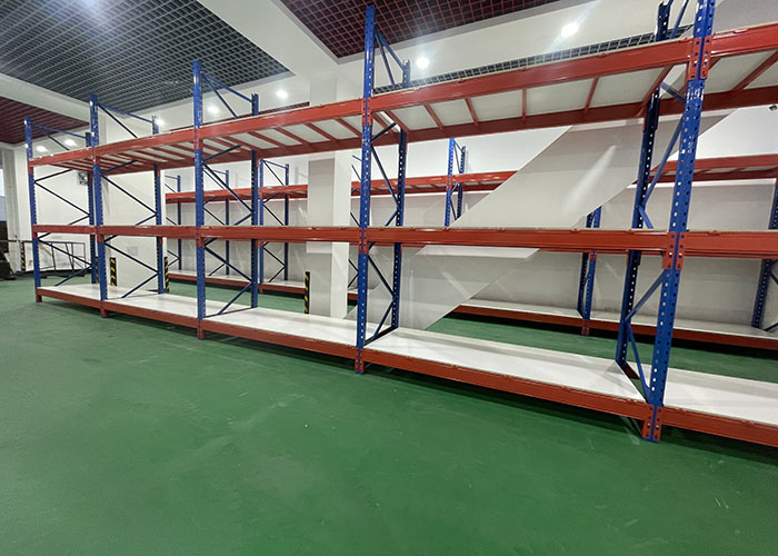 倉儲(chǔ)貨架生產(chǎn)廠家