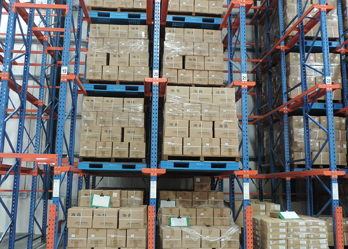 貫通式倉儲貨架