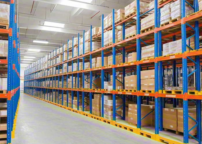 倉(cāng)庫(kù)貨架定制如何根據(jù)貨品重量確定層板厚度